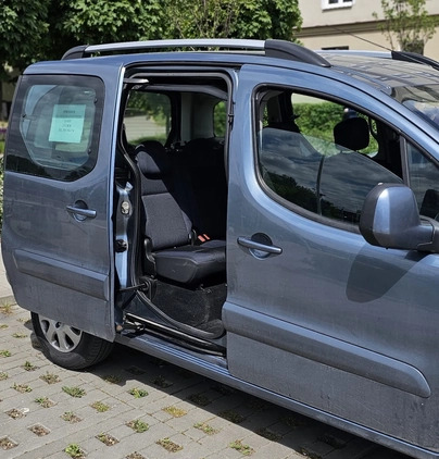 Peugeot Partner cena 22500 przebieg: 225000, rok produkcji 2011 z Warszawa małe 29